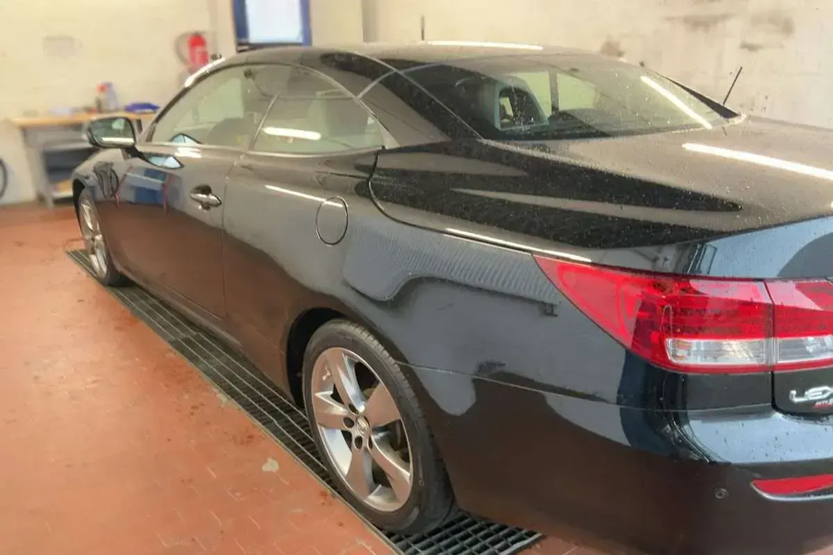 Usado Lexus IS250 Luxury Line 208 CV (152 kW) 2013 Negro Descapotable