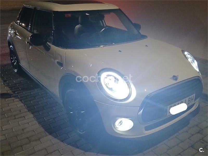 Usado Mini ONE 102 CV (75 kW) 2019 Blanco Utilitario