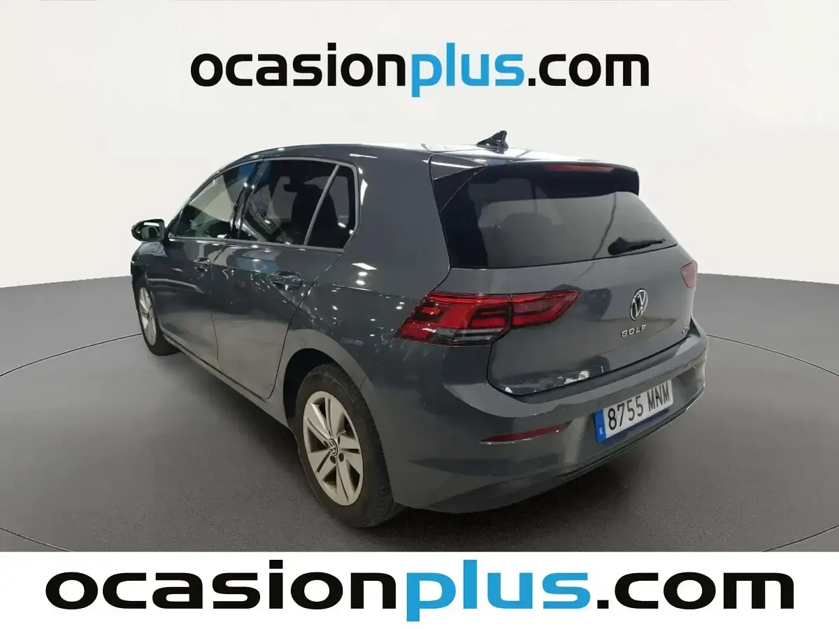 Usado VW Golf VIII Life 131 CV (96 kW) 2024 Gris