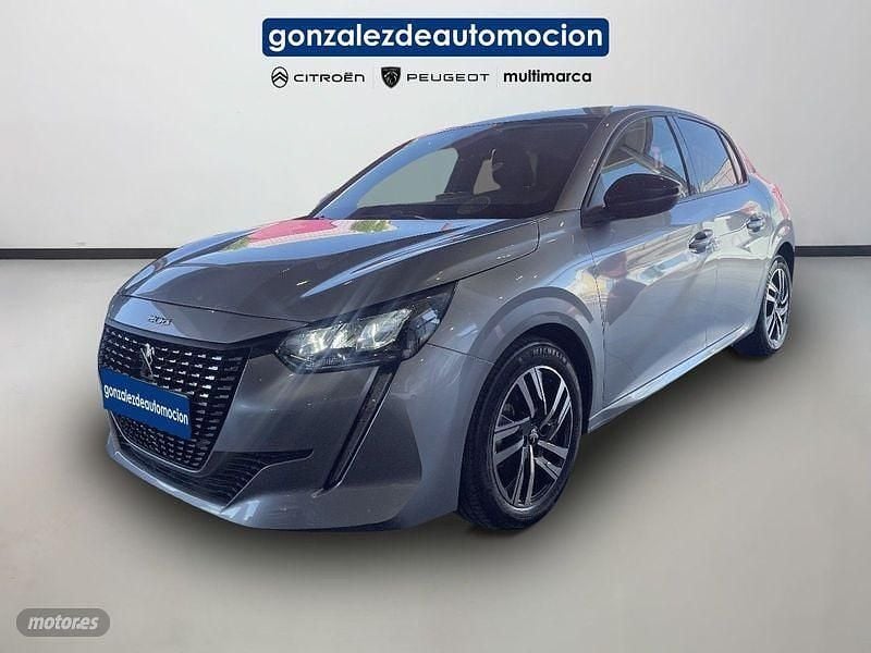 Gris Usado 2023 Peugeot 208 Allure Utilitario | 16.775 € (Un poco caro) - Imagen 1/4