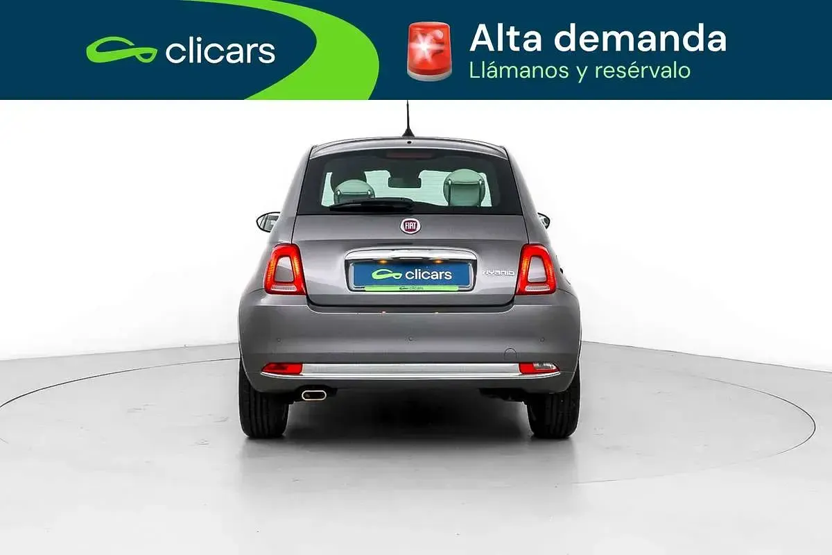 Usado Fiat 500 Dolcevita 71 CV (52 kW) 2022 Gris Utilitario