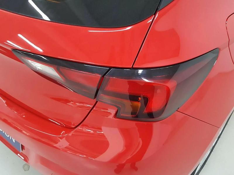 Usado Opel Astra Selection 110 CV (80 kW) 2016