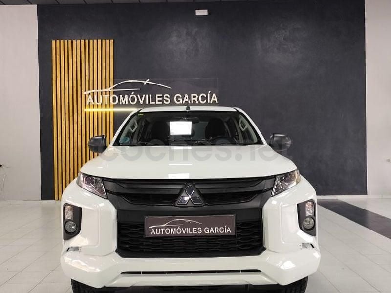Usado Mitsubishi L200 150 CV (110 kW) 2020 Blanco Pickup/Camioneta