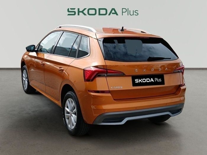 Naranja Usado 2024 Skoda Kamiq Ambition SUV | 19.890 € (Precio justo) - Imagen 1/4