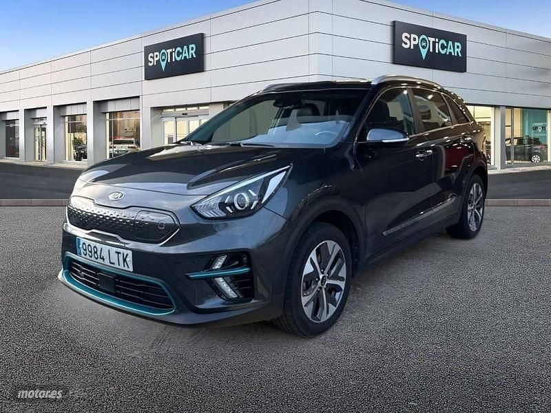 Gris Usado 2021 Kia e-Niro 2 SUV | 17.500 € (Buen precio) - Imagen 1/4