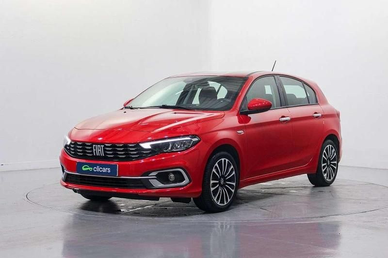 Usado Fiat Tipo City Life 99 CV (72 kW) 2021 Rojo Familiar