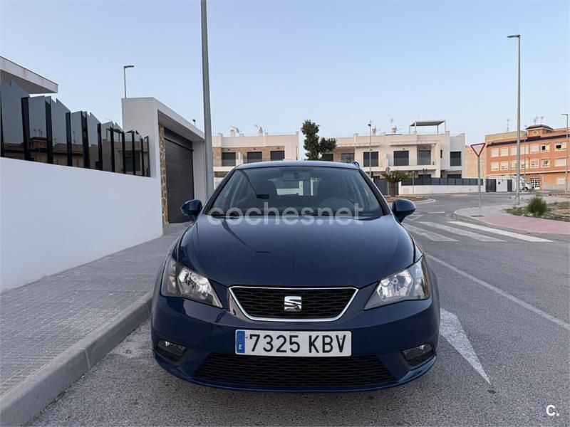 Usado Seat Ibiza Style 90 CV (66 kW) 2017 Azul Berlina