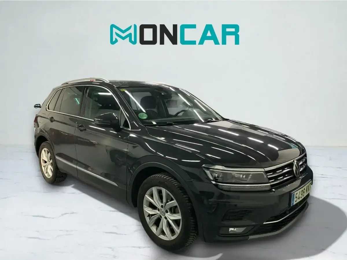 Usado VW Tiguan Sportline 180 CV (132 kW) 2018 Gris / plata SUV