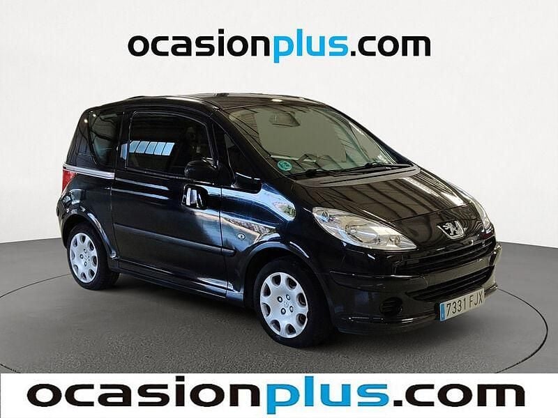 Usado Peugeot 1007 75 CV (55 kW) 2006 Negro Monovolumen