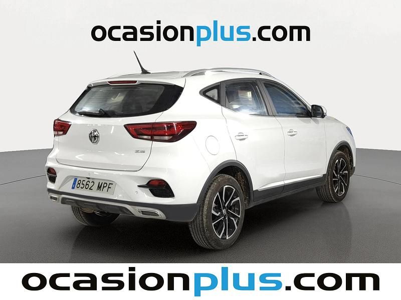 Usado MG ZS Luxury 106 CV (77 kW) 2024 Blanco Recogida