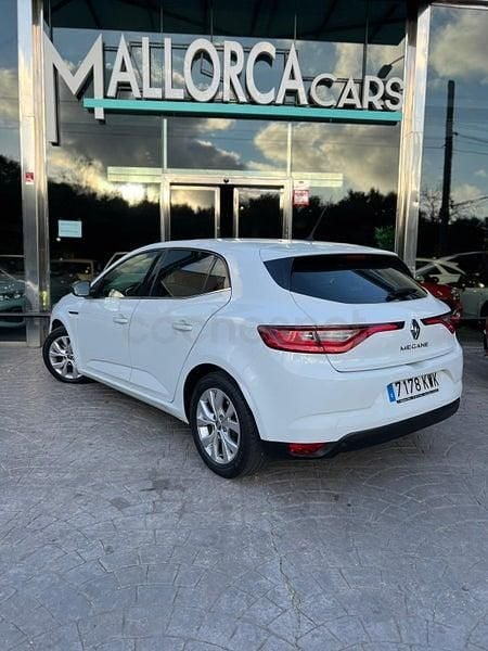 Usado Renault Mégane IV Bose Edition 140 CV (102 kW) 2019 Blanco Berlina