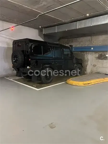 Usado Land Rover Defender 122 CV (89 kW) 2016 Negro Pickup/Camioneta