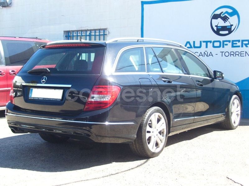 Usado Mercedes C250 Avantgarde 204 CV (150 kW) 2012 Negro Familiar