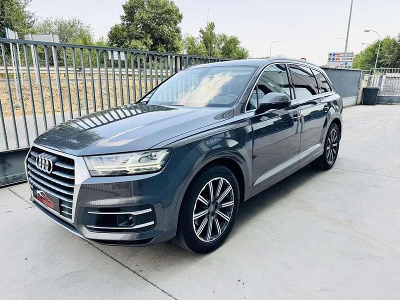 Usado Audi Q7 Sport 231 CV (169 kW) 2019 Gris SUV