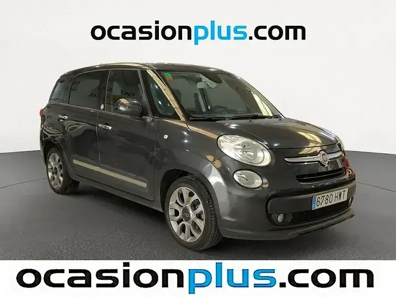 Usado Fiat 500L Living 105 HP (77 kW) 2014 Preto Monovolume