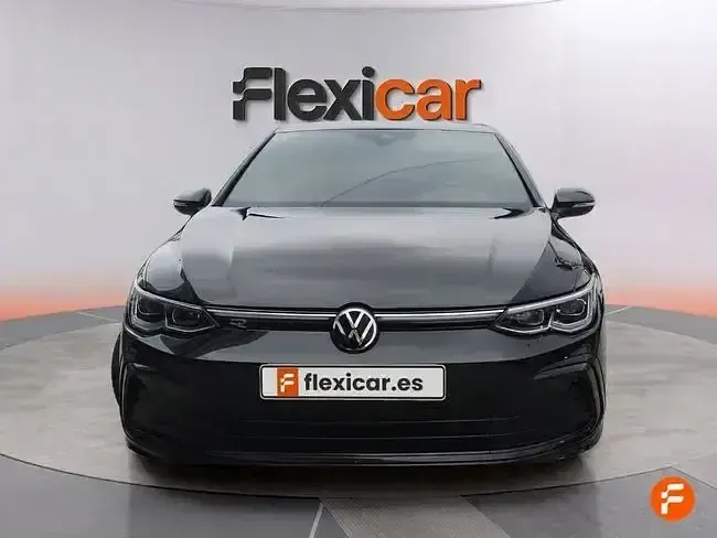 Usado VW Golf VIII R-line 150 CV (110 kW) 2022 Negro Berlina