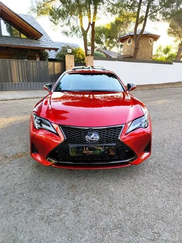 Usado Lexus RC300h Sport Line 223 CV (164 kW) 2020 Rojo Coupe