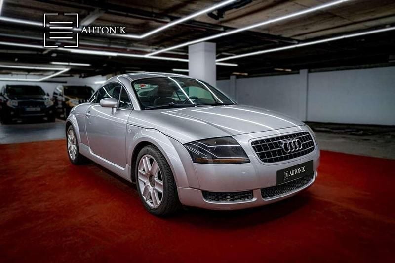 Usado Audi TT 179 CV (131 kW) 2005 Gris Coupe