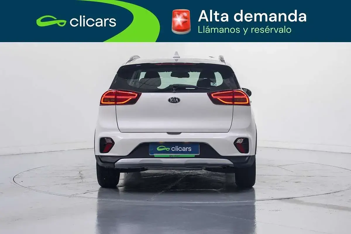 Usado Kia Niro 102 CV (75 kW) 2021 Blanco SUV