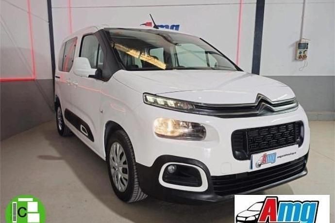 Usado Citroën Berlingo Feel 102 CV (75 kW) 2020 Monovolumen