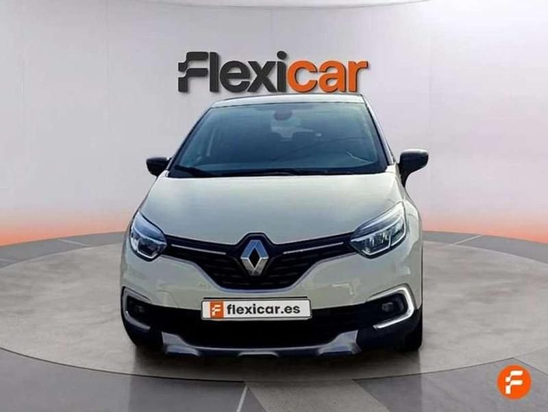 Usado Renault Captur Intens 90 HP (66 kW) 2018 Bege SUV