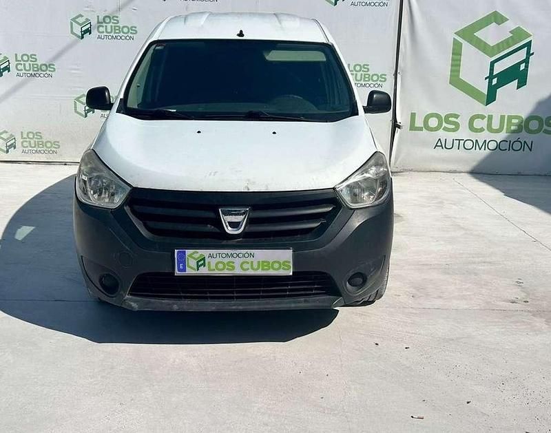 Blanco Usado 2013 Dacia Dokker Ambiance Van | 4200 € - Imagen 1/4