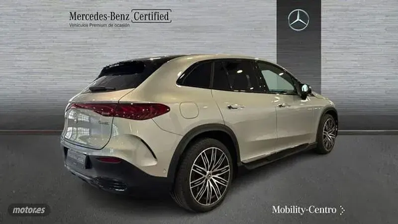 Usado Mercedes EQE350 Edition 234 kW (319 CV) 2025 Plateado SUV
