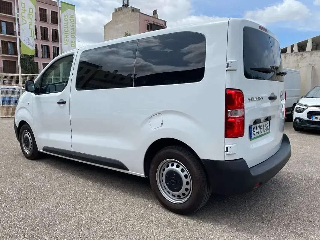 Usado Citroën Jumpy Comfort 120 CV (88 kW) 2021 Blanco Monovolumen