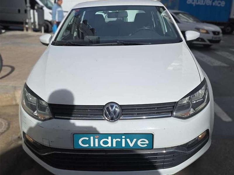 Usado VW Polo Advance 90 CV (66 kW) 2014 Blanco Utilitario