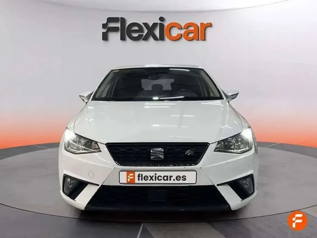 Begagnad Seat Ibiza Style 75 HK (55 kW) 2017 Vit Halvkombi
