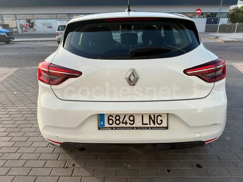 Usado Renault Clio V Business 85 CV (62 kW) 2021 Blanco Berlina