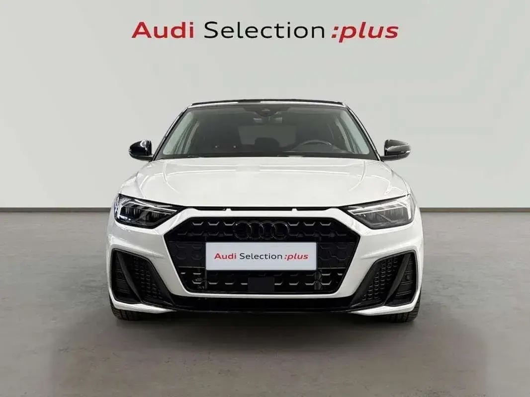 Usado Audi A1 Sportback Black Edition 116 CV (85 kW) 2025 Blanco Utilitario
