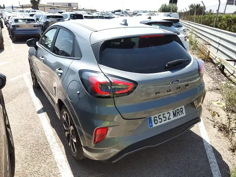 Usado Ford Puma ST-Line X 125 CV (91 kW) 2024 Gris / plata SUV