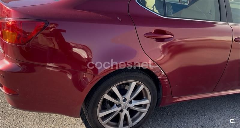 Usado Lexus IS220d President Line 177 CV (130 kW) 2006 Granate Berlina