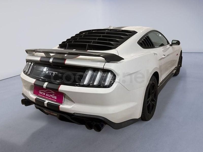 Usado Ford Mustang GT 460 CV (338 kW) 2020 Blanco Coupe
