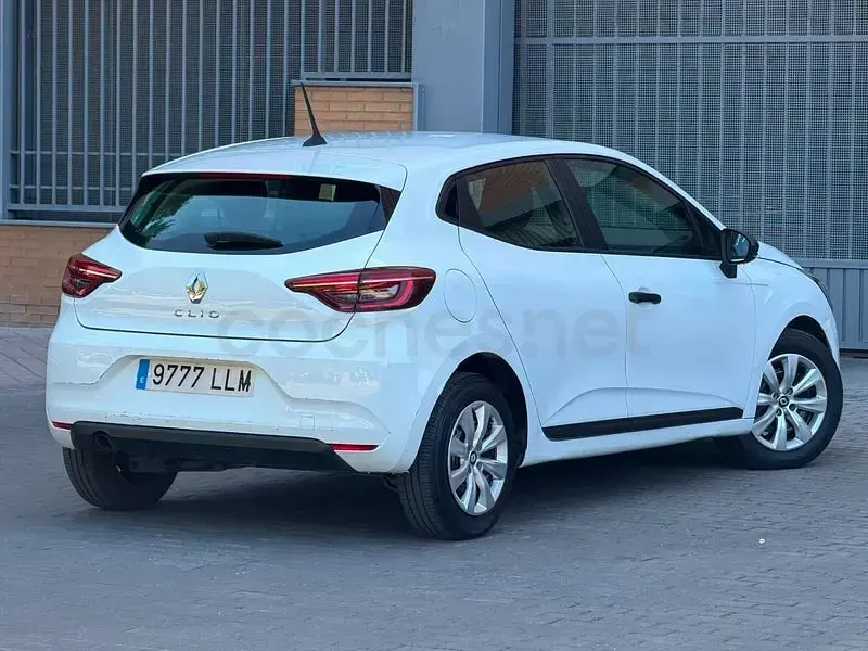 Usado Renault Clio V Business 85 CV (62 kW) 2020 Blanco Berlina