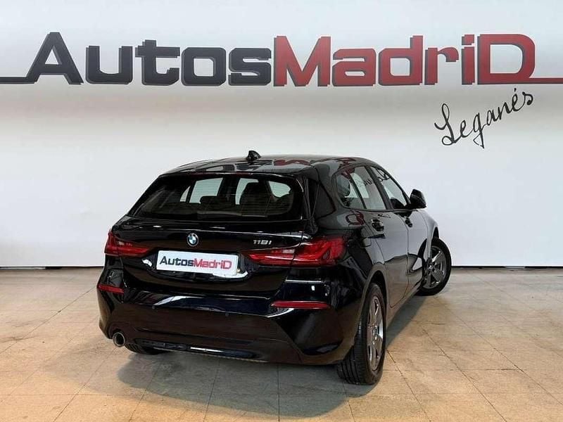 Usado BMW 116 136 CV (100 kW) 2022 Negro Utilitario