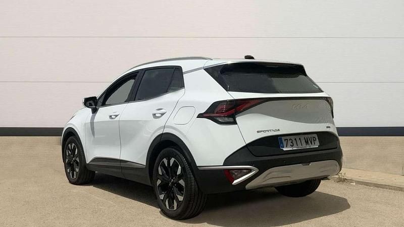 Usado Kia Sportage 268 CV (197 kW) 2024 Blanco SUV