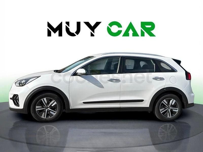 Usado Kia Niro 141 CV (103 kW) 2020 Blanco SUV