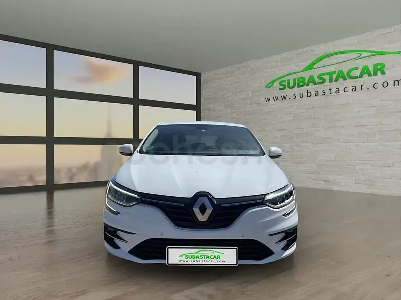 Usado Renault Mégane II Equilibre 115 CV (84 kW) 2023 Blanco Berlina