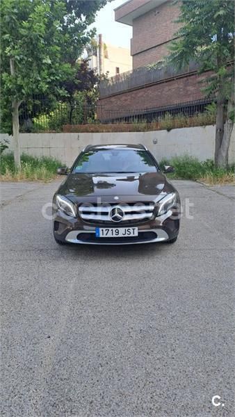 Marrón Usado 2016 Mercedes GLA250 Urban SUV | 21.990 € (Precio justo) - Imagen 1/4