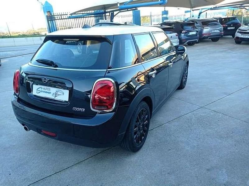 Usado Mini Cooper 136 CV (100 kW) 2019 Negro Utilitario