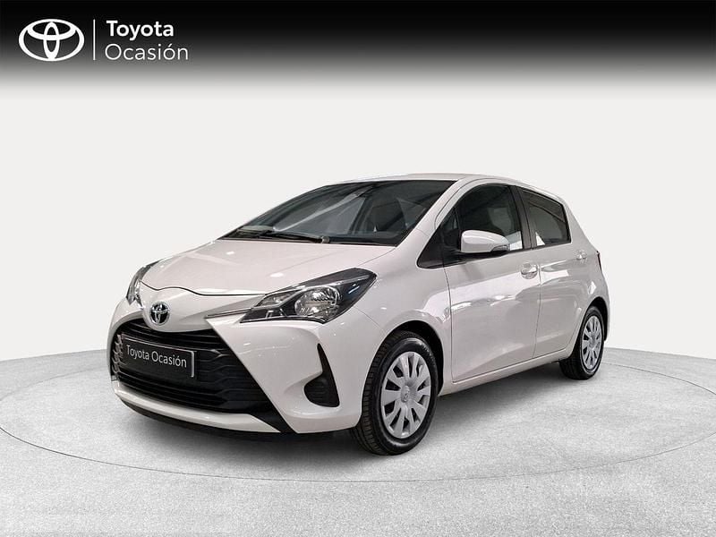 Blanco Usado 2020 Toyota Yaris Active Berlina | 12.500 € (Precio justo) - Imagen 1/4