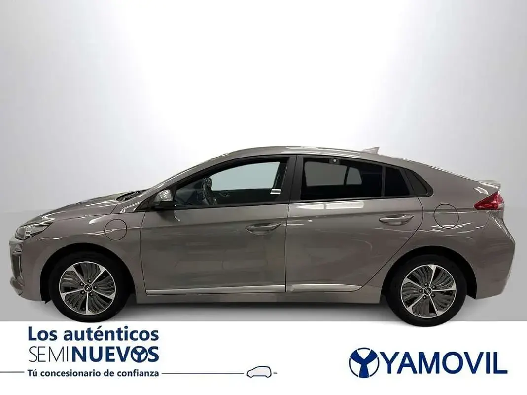 Usado Hyundai Ioniq 141 CV (103 kW) 2021 Gris Utilitario