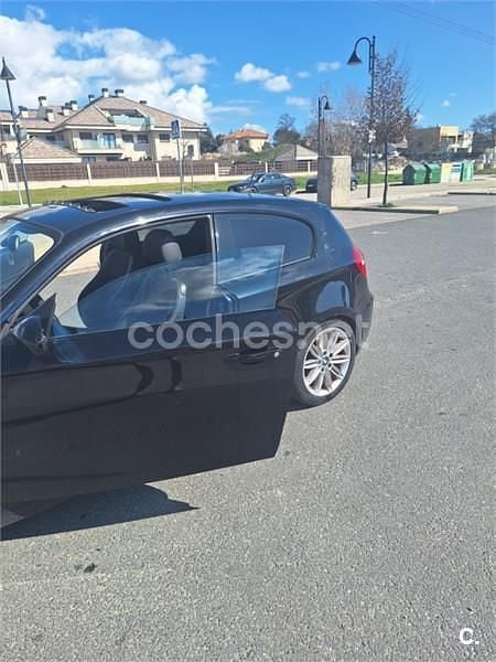 Usado BMW 118 143 CV (105 kW) 2007 Negro Utilitario