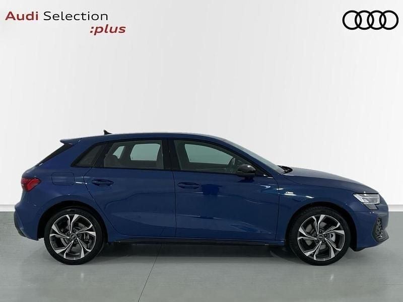Nuevo Audi A3 e-tron S-Line 204 CV (150 kW) 2025 Azul Utilitario