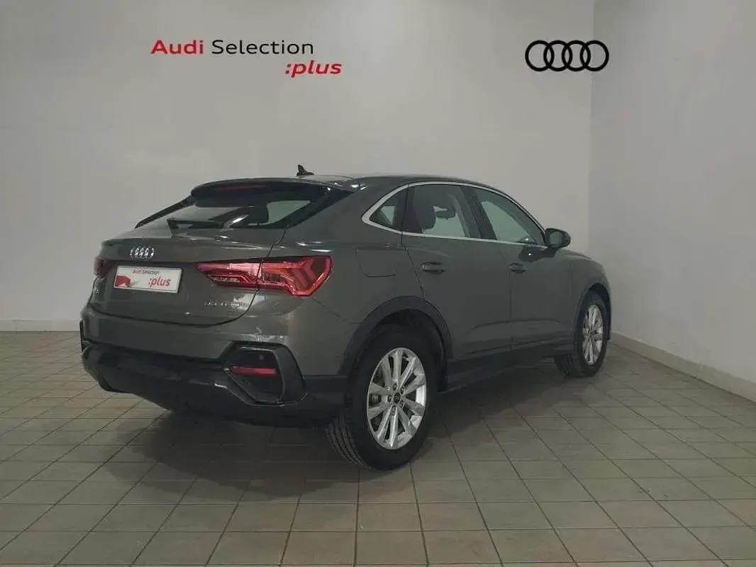 Usado Audi Q3 Sportback Advanced 150 CV (110 kW) 2022 Gris SUV