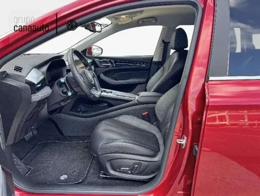 Usado MG MG5 EV Luxury 114 kW (156 CV) 2023 Rojo Familiar