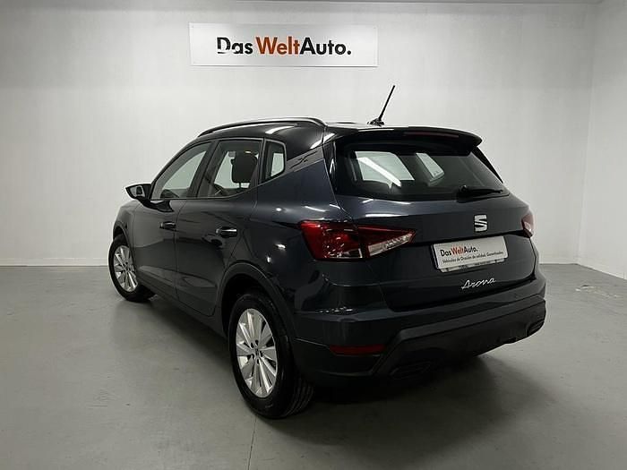 Gris Usado 2025 Seat Arona Xperience SUV | 21.990 € (Un poco caro) - Imagen 1/4