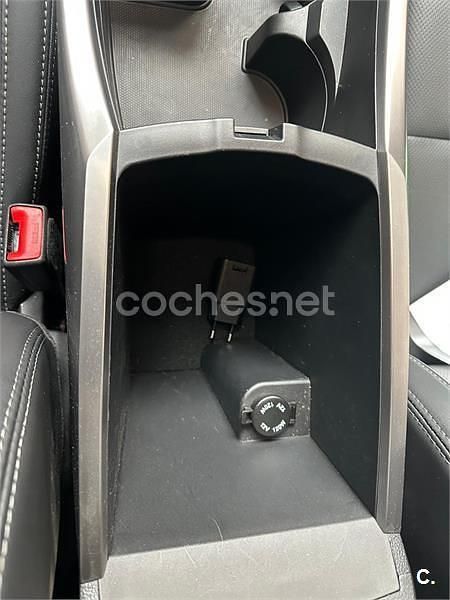 Usado Ssangyong (KGM) Torres 163 CV (119 kW) 2024 Gris / plata SUV